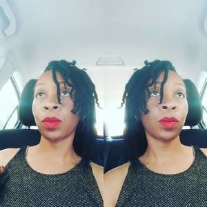 Meet your Posher, Hillary